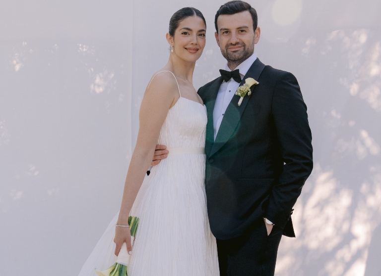 Zeynep Arat- Jack Hershman :  Mutluluklarn Aile çi Bir Törenle Taçlandrdlar 